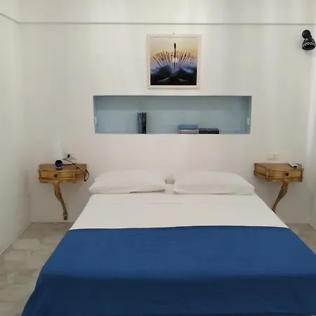 Dammusielenas * Παντελλερία